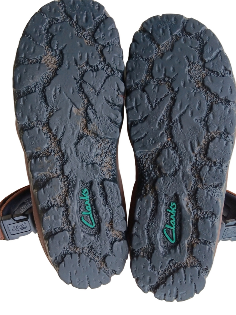 Clarks Men’s Brown Leather Hook-and-Loop Rugged Outdoor Sandals Air Trek Sole 12 - Picture 9 of 9